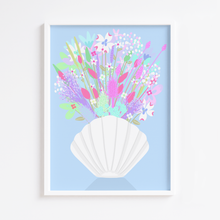 Load image into Gallery viewer, Dried Flowers Shell Vase Print