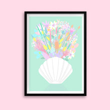 Load image into Gallery viewer, Dried Flowers Shell Vase Print
